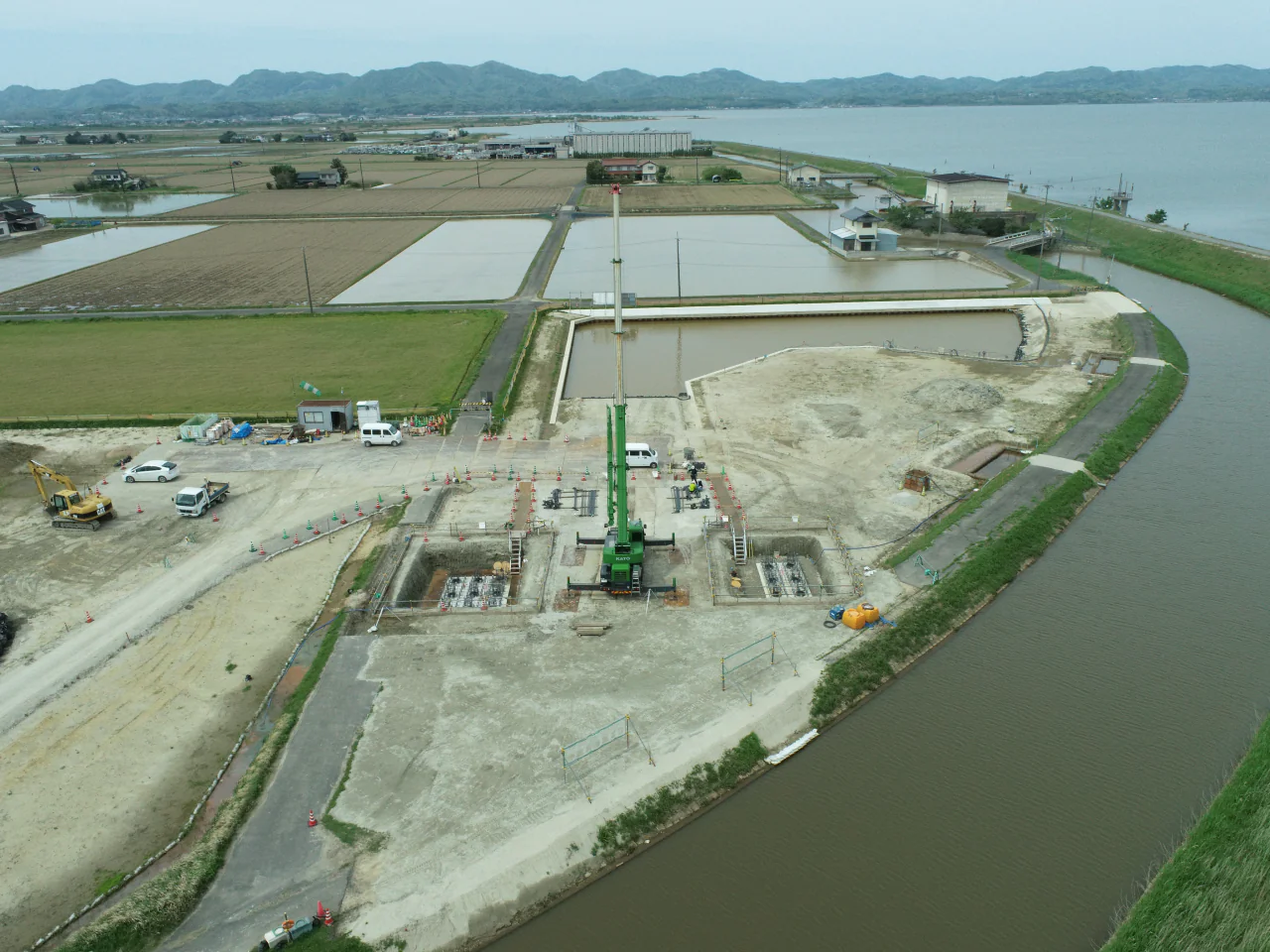 令和6年度 水利施設等保全高度化事業湖岸北地区 橋梁工事