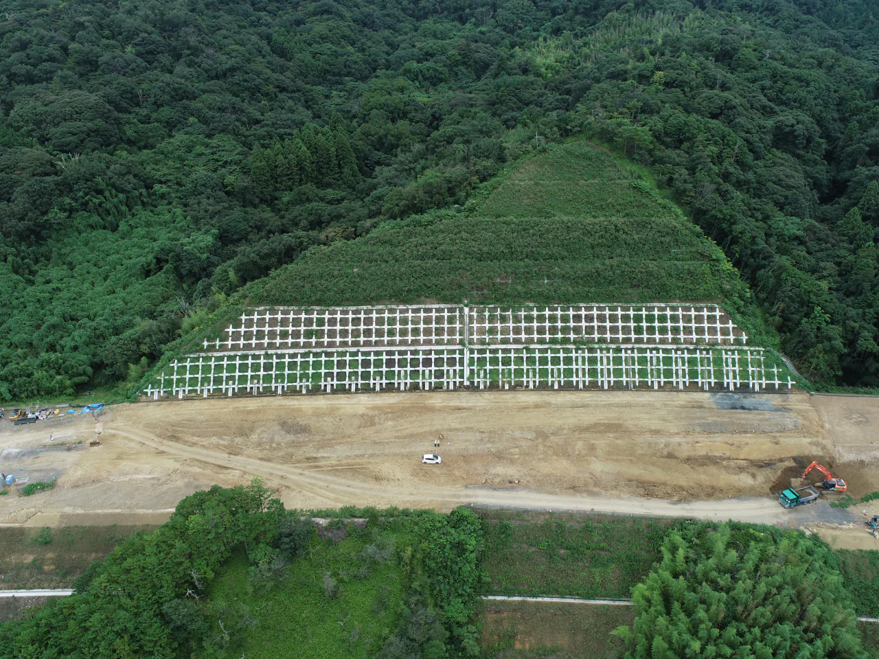 令和3年度湖陵多伎道路二部地区法面工事