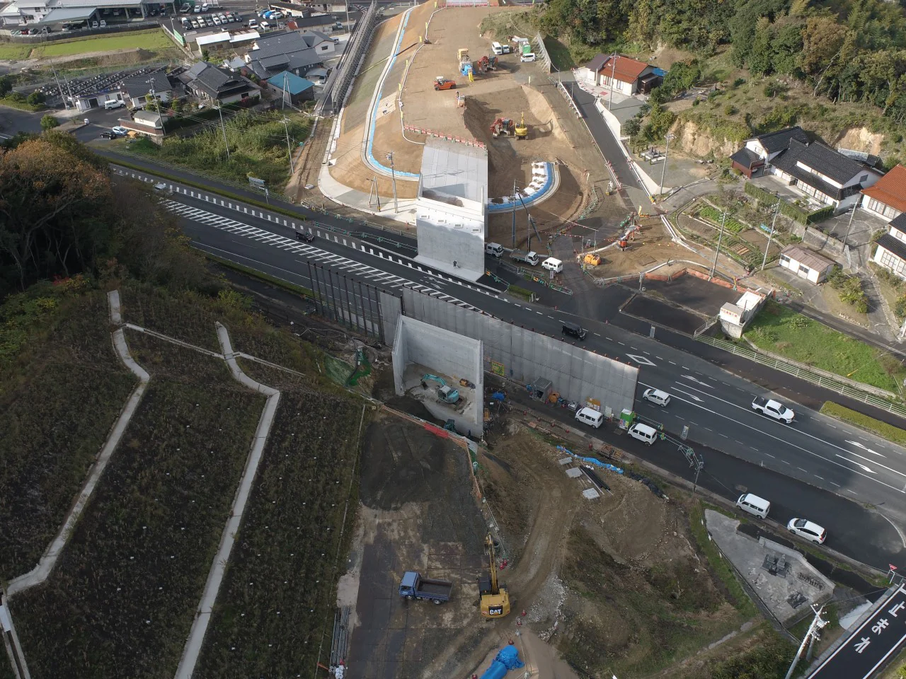 大田静間道路久手高架橋下部工事