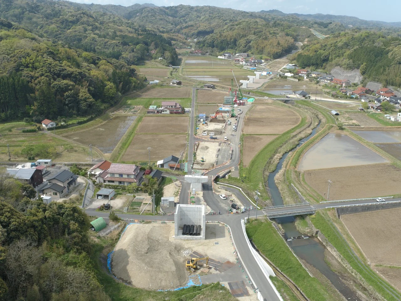 出雲湖陵道路常楽寺第２高架橋下部第４工事