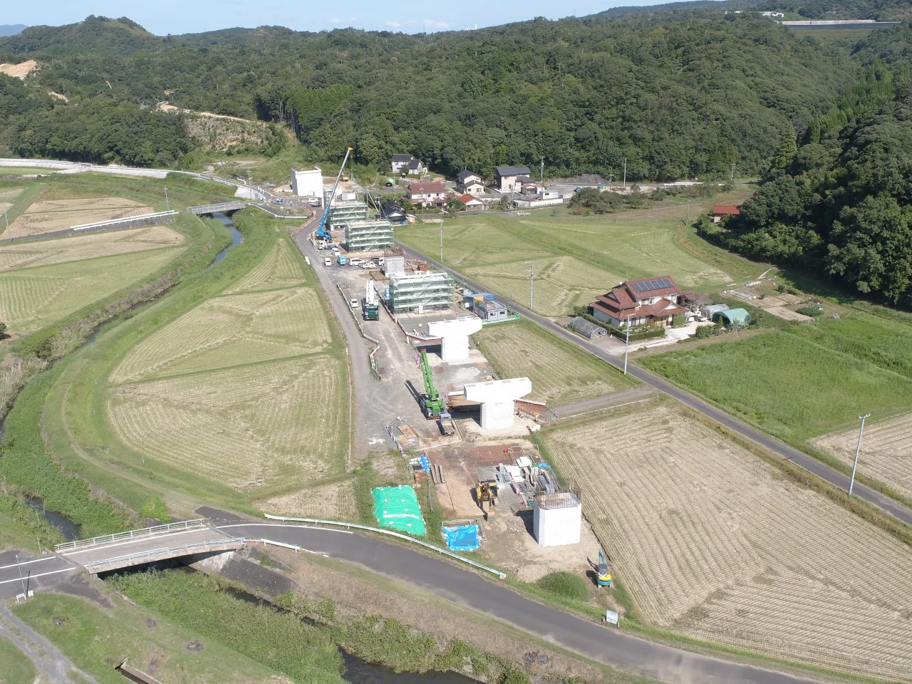 出雲湖陵道路常楽寺第２高架橋下部第４工事