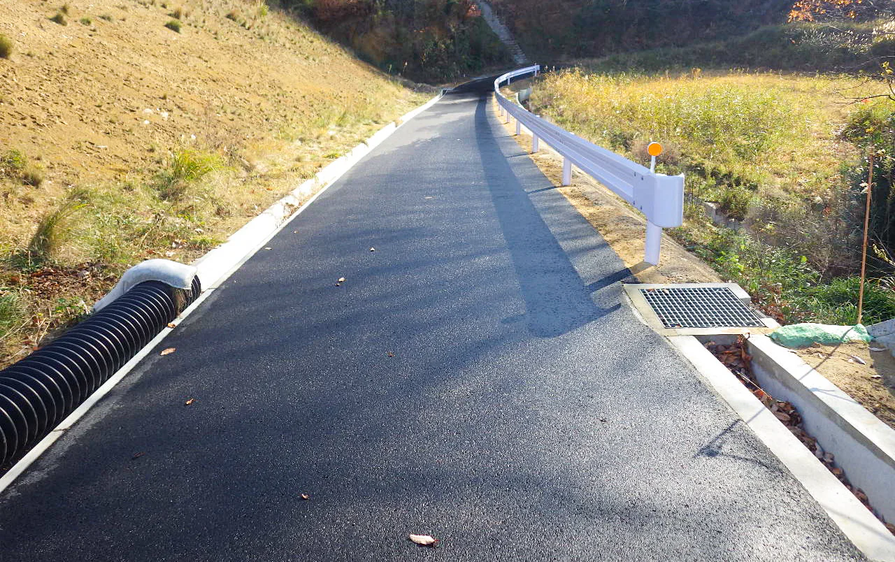 湖陵多伎道路路側整備工事