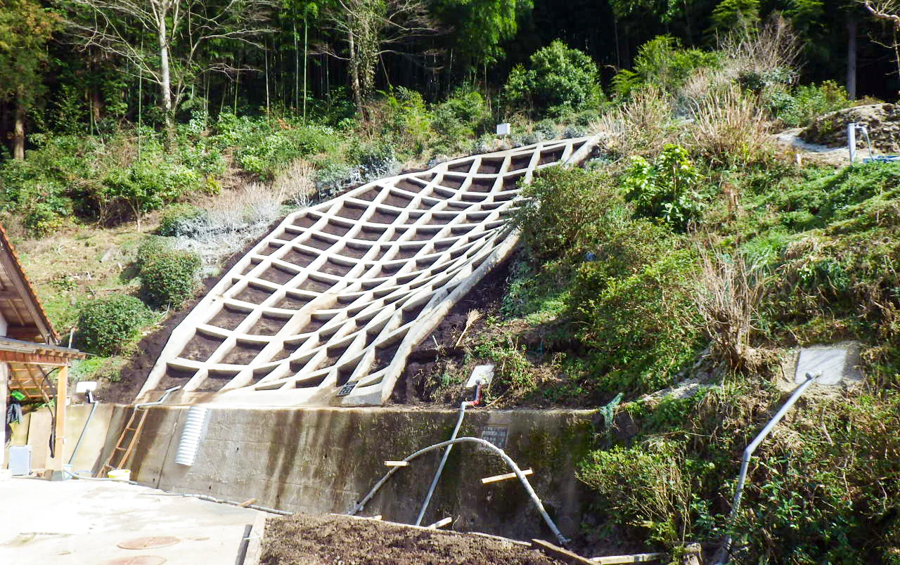 平成３０年度県単自然災害防止（災害分）事業（畑谷）山腹工事