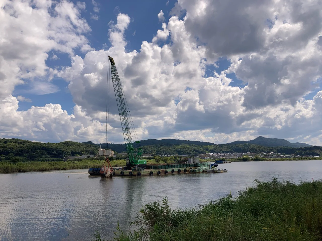 R5ゼロ県 出雲空港周辺対策事業 新建川・宍道湖覆砂工事