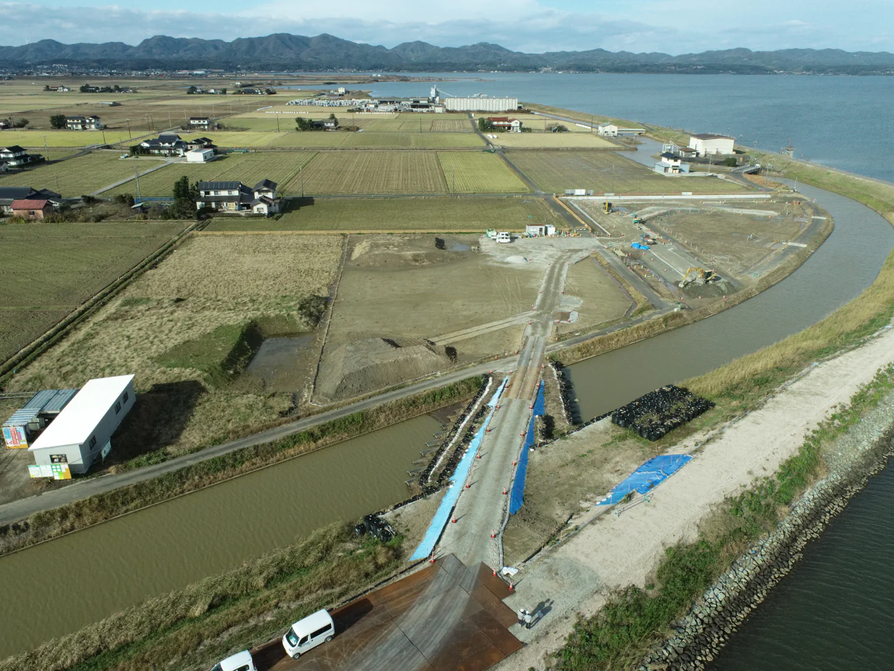 令和6年度 水利施設等保全高度化事業湖岸北地区 排水機場造成工事（その２）