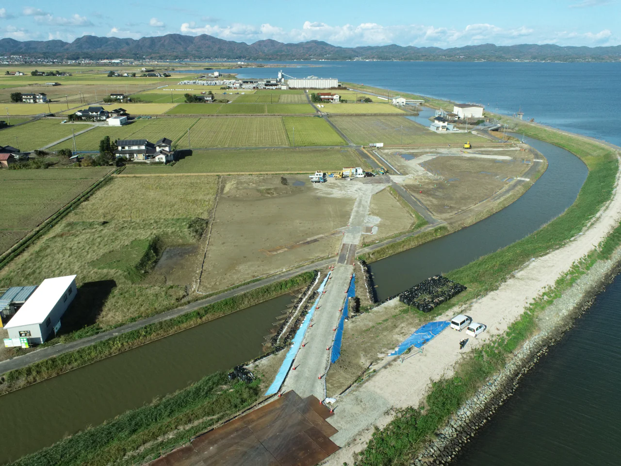 令和6年度 水利施設等保全高度化事業湖岸北地区 排水機場造成工事（その２）