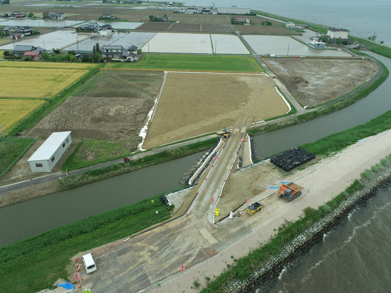 令和5年度 水利施設等保全高度化事業湖岸北地区 排水機場造成工事（その1）