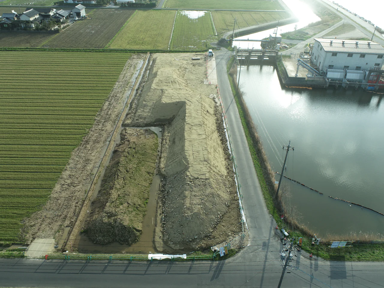 令和5年度 水利施設等保全高度化事業湖岸北地区 排水機場造成工事（その1）