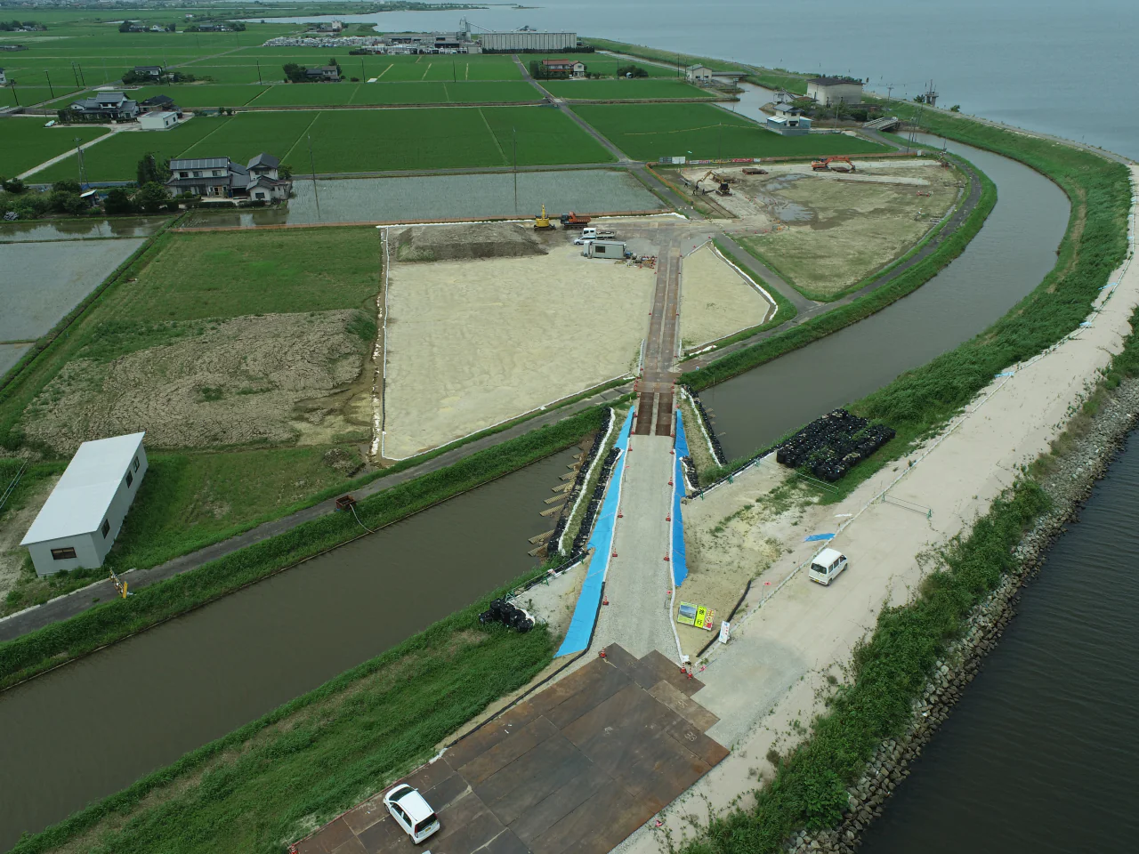 令和5年度 水利施設等保全高度化事業湖岸北地区 排水機場造成工事（その1）