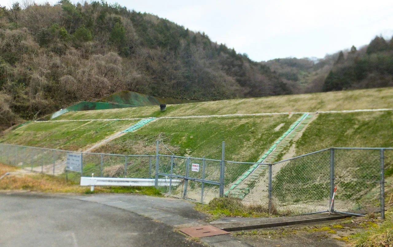 斐川クリーンステーション最終処分場築堤工事