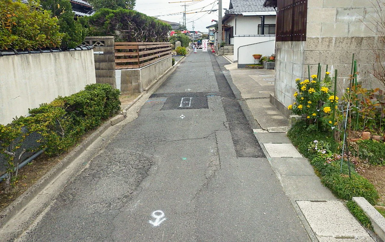 （支）白枝町ひばりヶ丘西公園西配水管布設工事