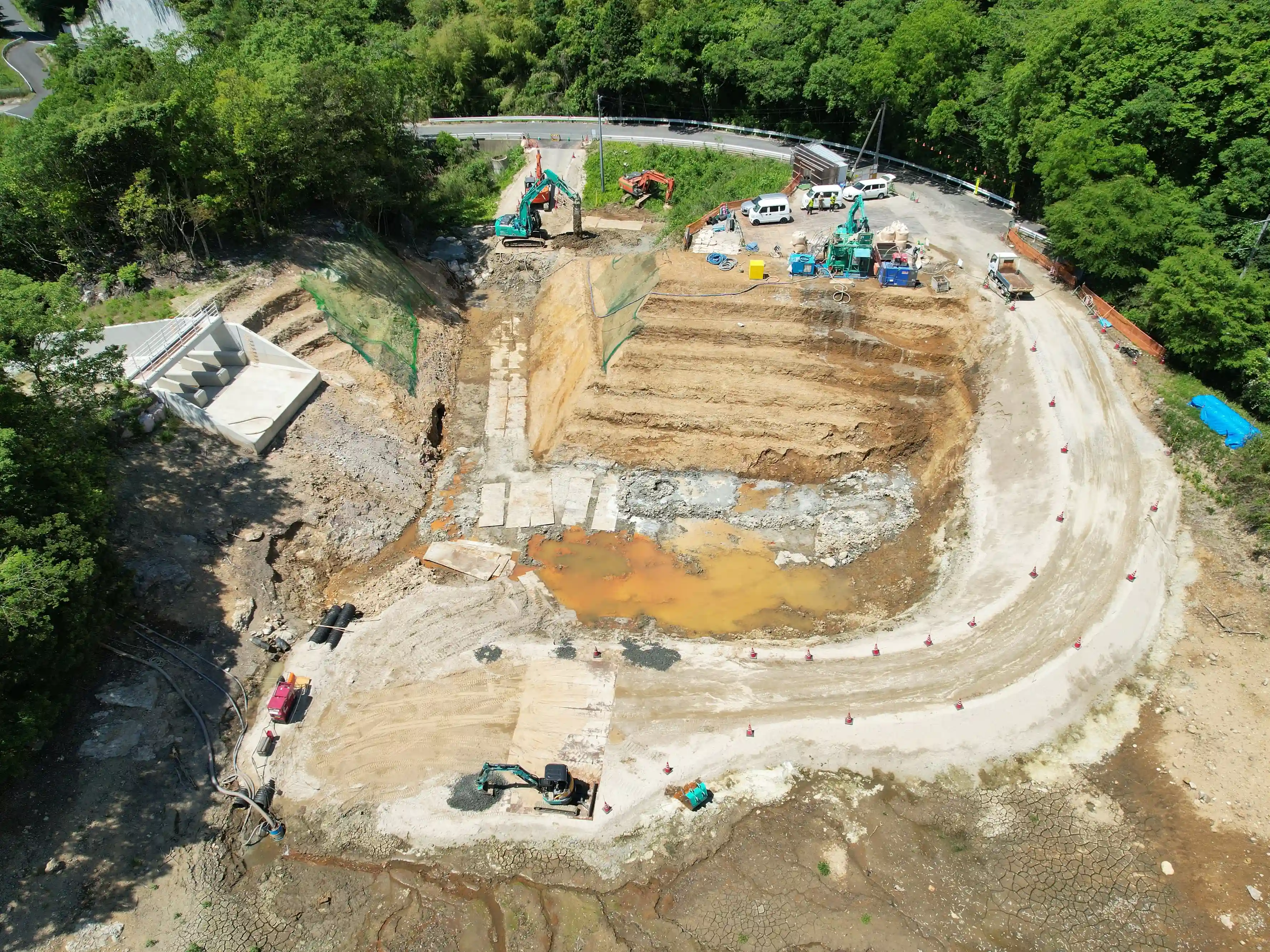 令和６年度 農村地域防災減災事業（ため池整備） 鳴滝地区 ため池改修（その２）工事