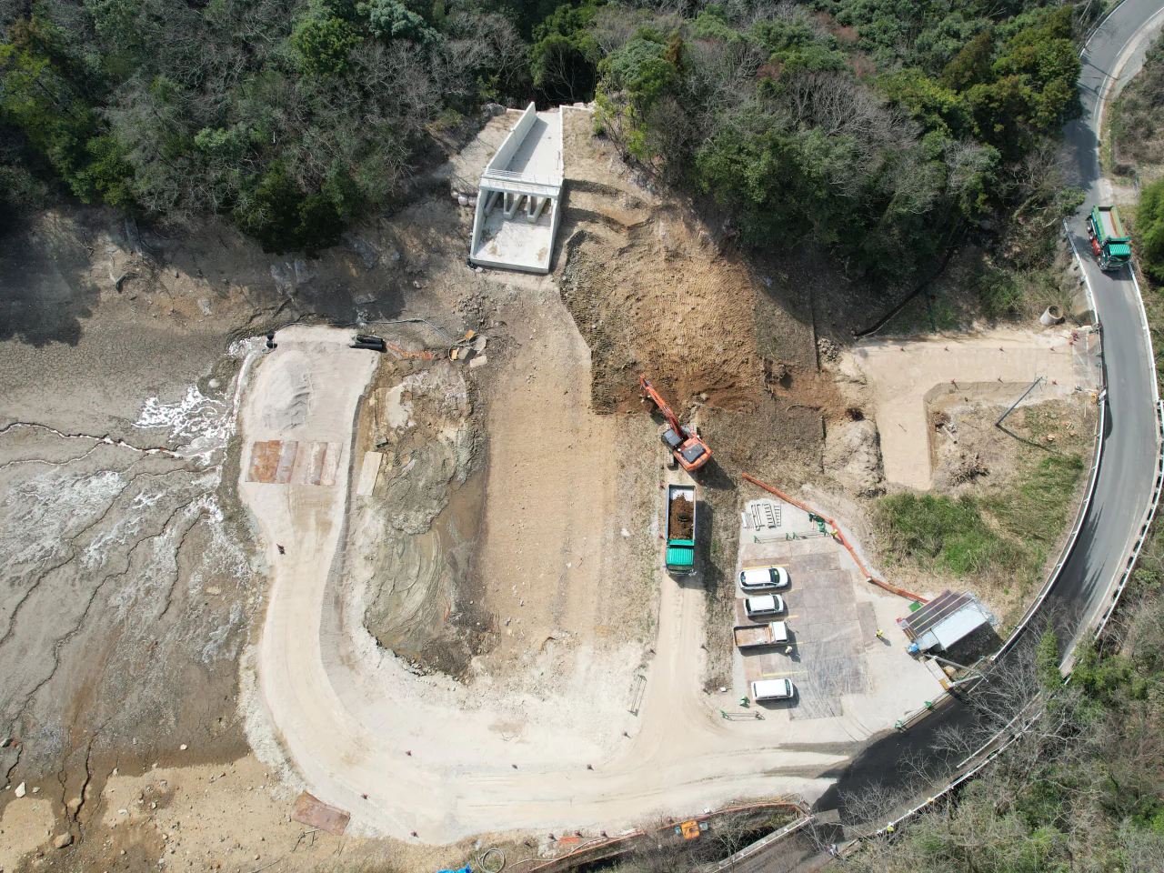 令和６年度 農村地域防災減災事業（ため池整備） 鳴滝地区 ため池改修（その２）工事