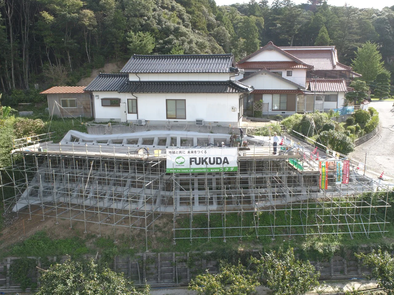 令和元年度地すべり防止事業（多久５ブロック）山腹工事