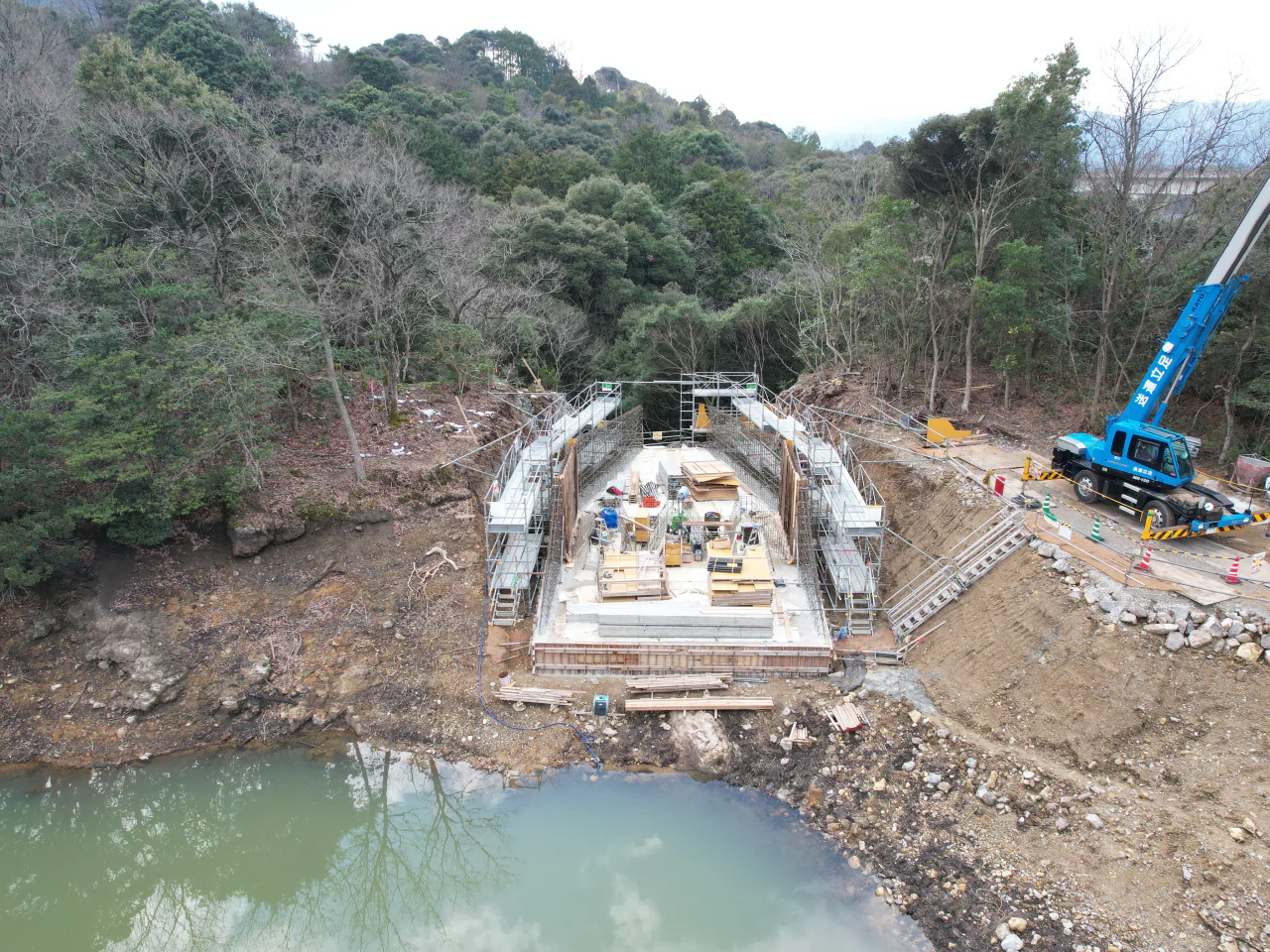 令和５年度 農村地域防災減災事業（ため池整備）鳴滝地区 ため池改修（その１）工事