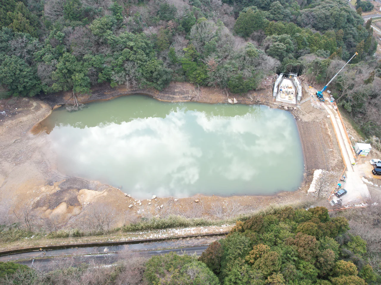 令和５年度 農村地域防災減災事業（ため池整備）鳴滝地区 ため池改修（その１）工事