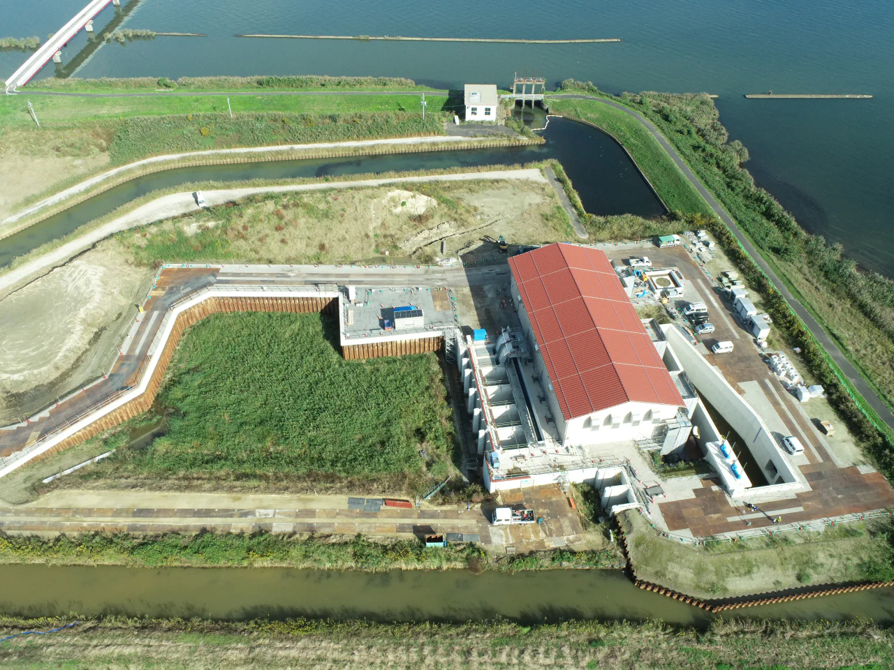 宍道湖西岸農地整備事業　論田川排水機場建屋建築工事