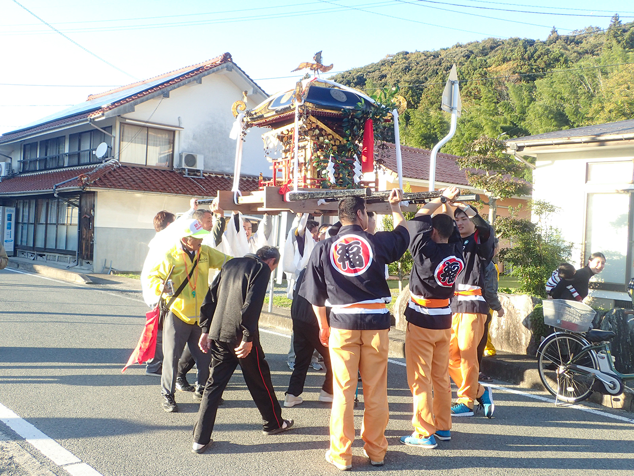 波積町の秋祭りに参加させて頂きました。