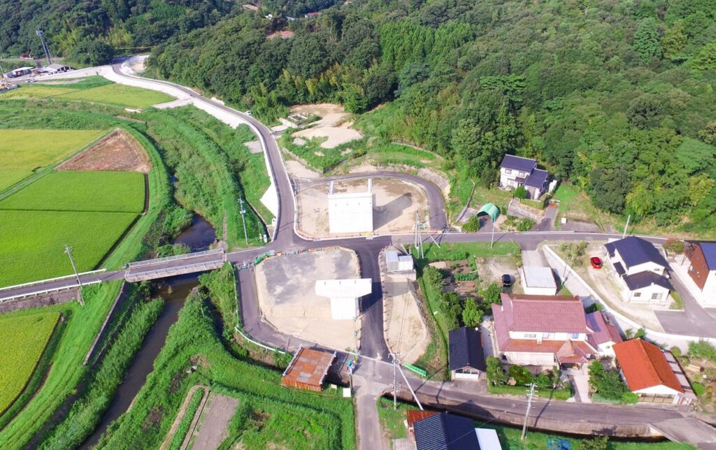 出雲湖陵道路常楽寺第２高架橋下部外工事