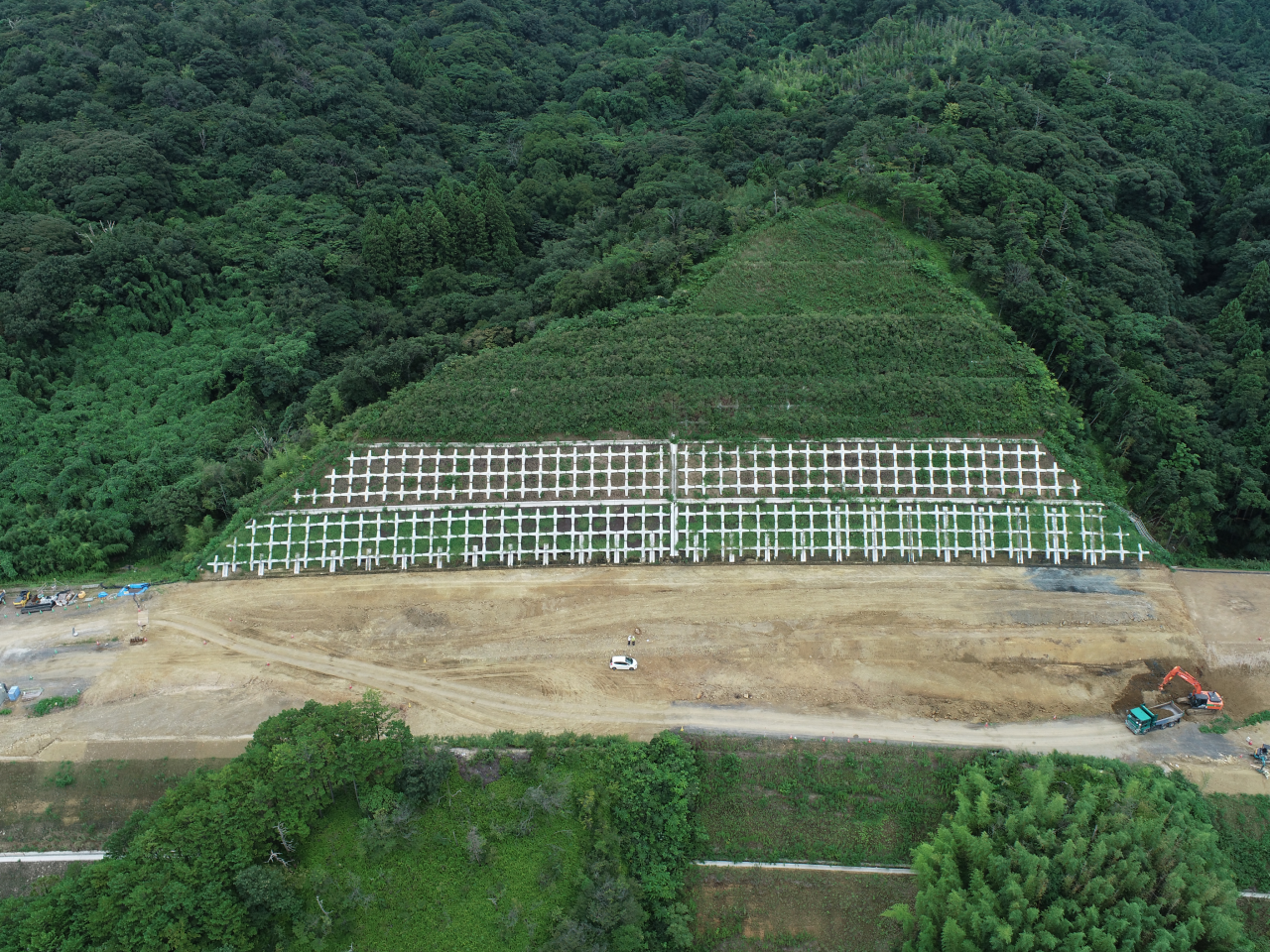 令和3年度湖陵多伎道路二部地区法面工事