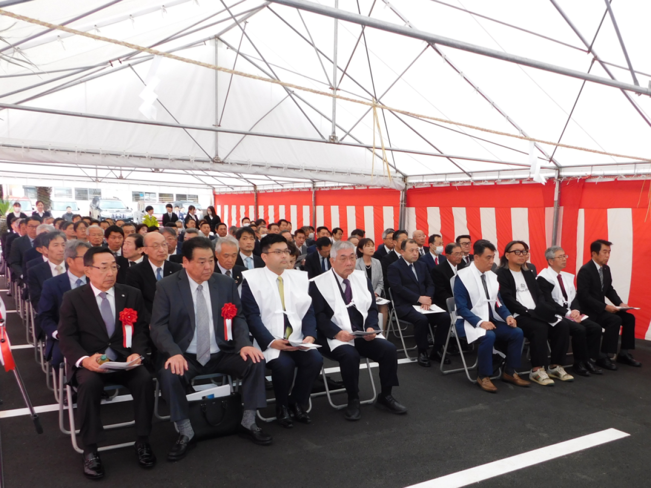 新社屋建設工事の竣工式を執り行いました。