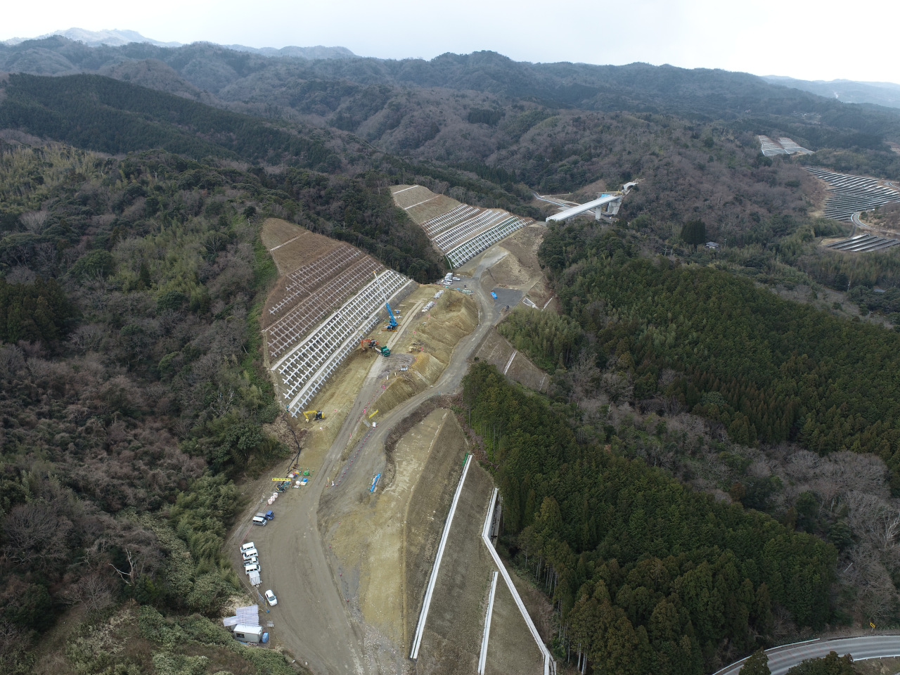 令和3年度湖陵多伎道路二部地区法面工事