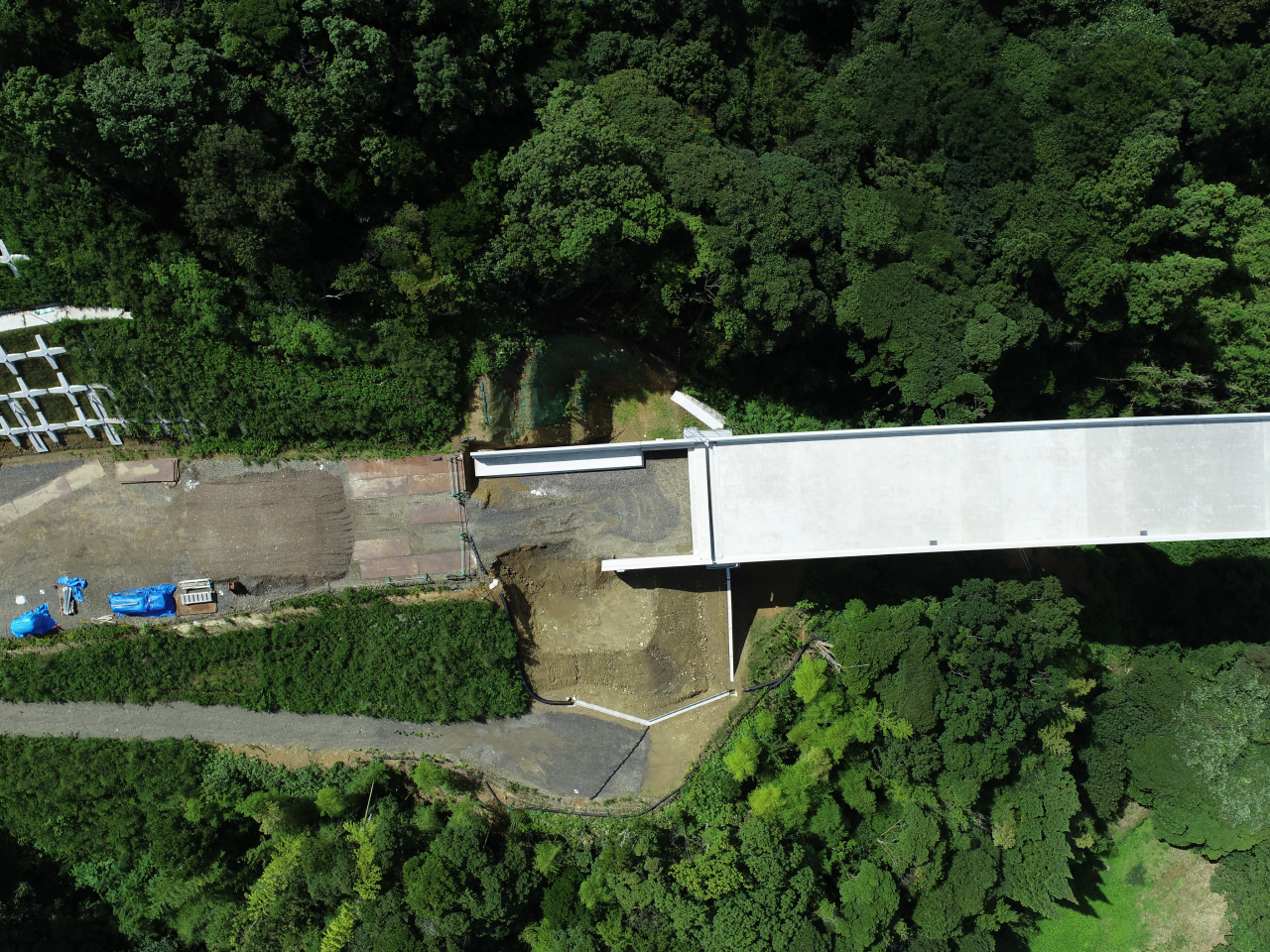 令和3年度湖陵多伎道路二部地区法面工事