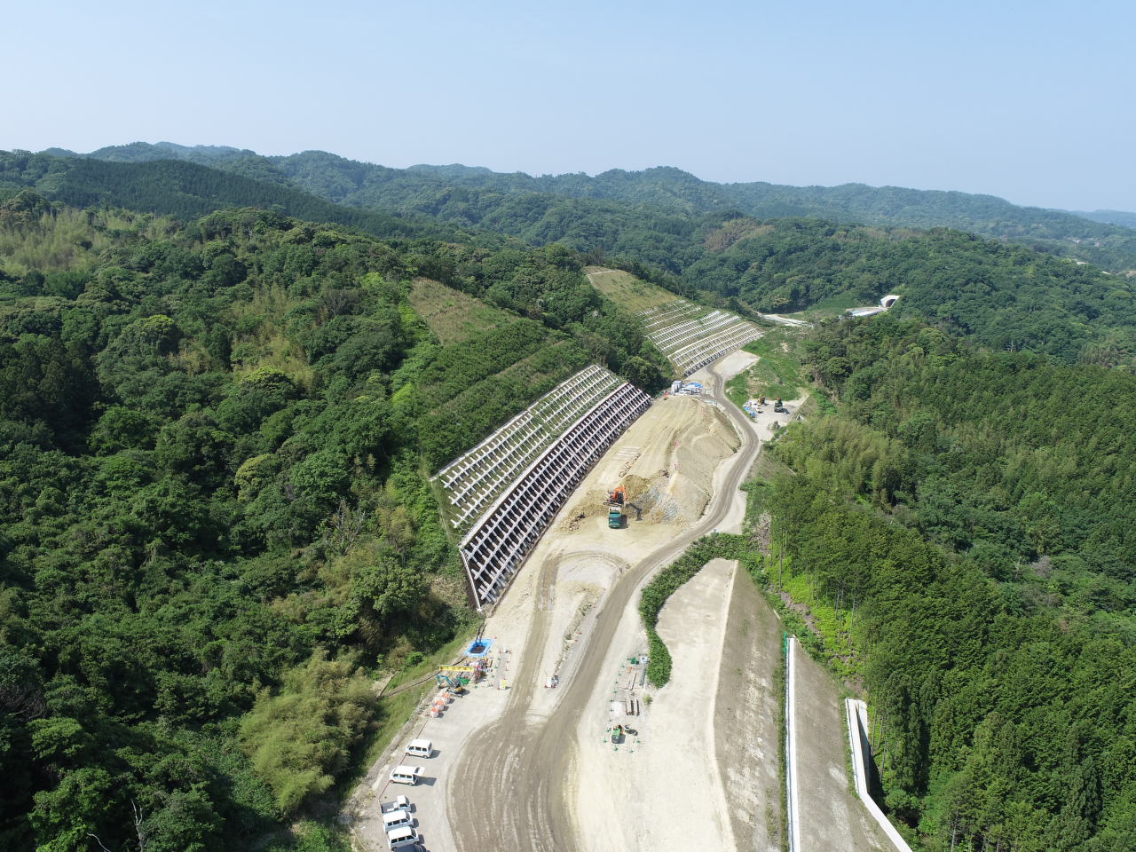 令和3年度湖陵多伎道路二部地区法面工事