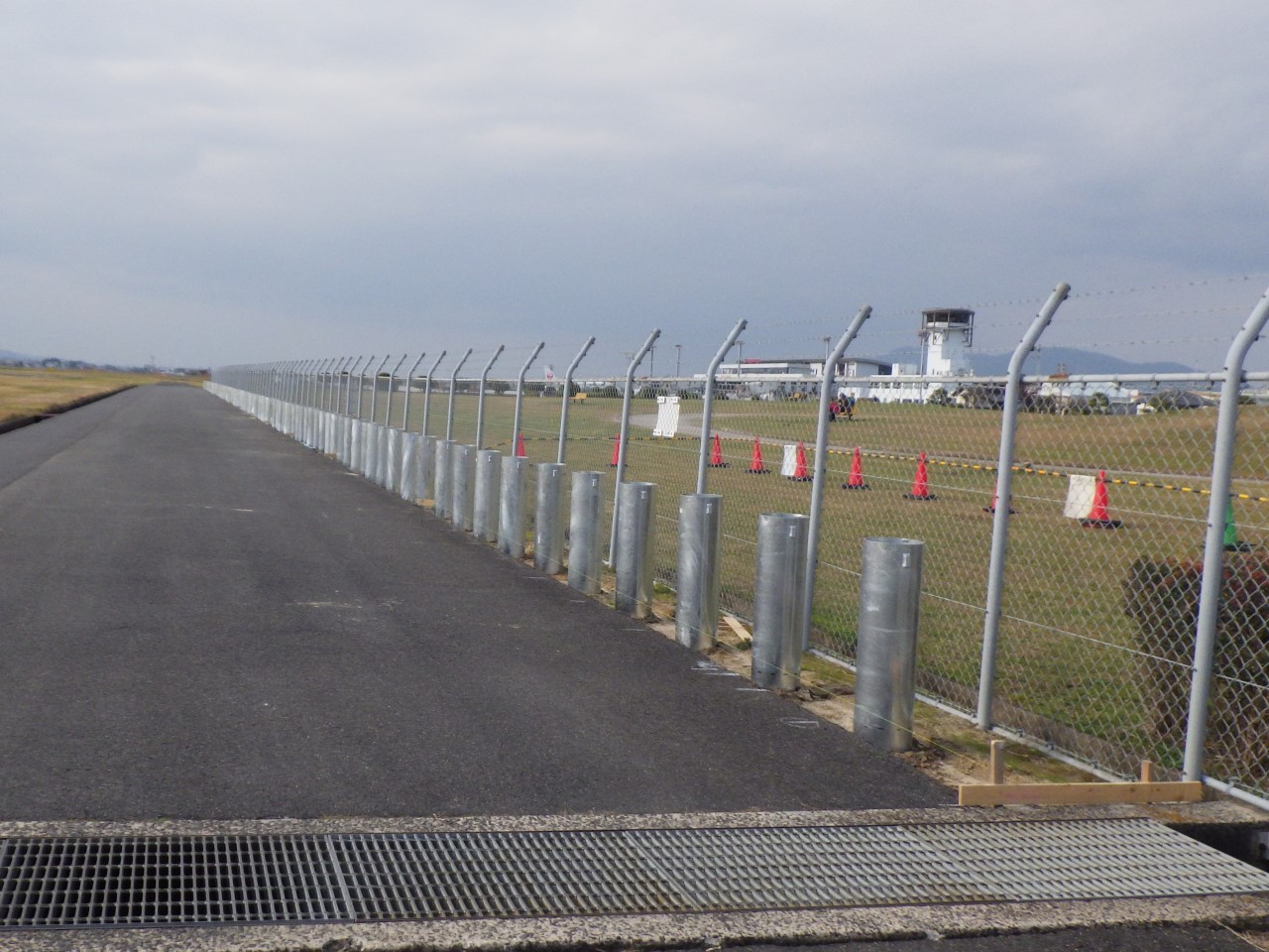 出雲空港車両進入防止施設設置工事第１期