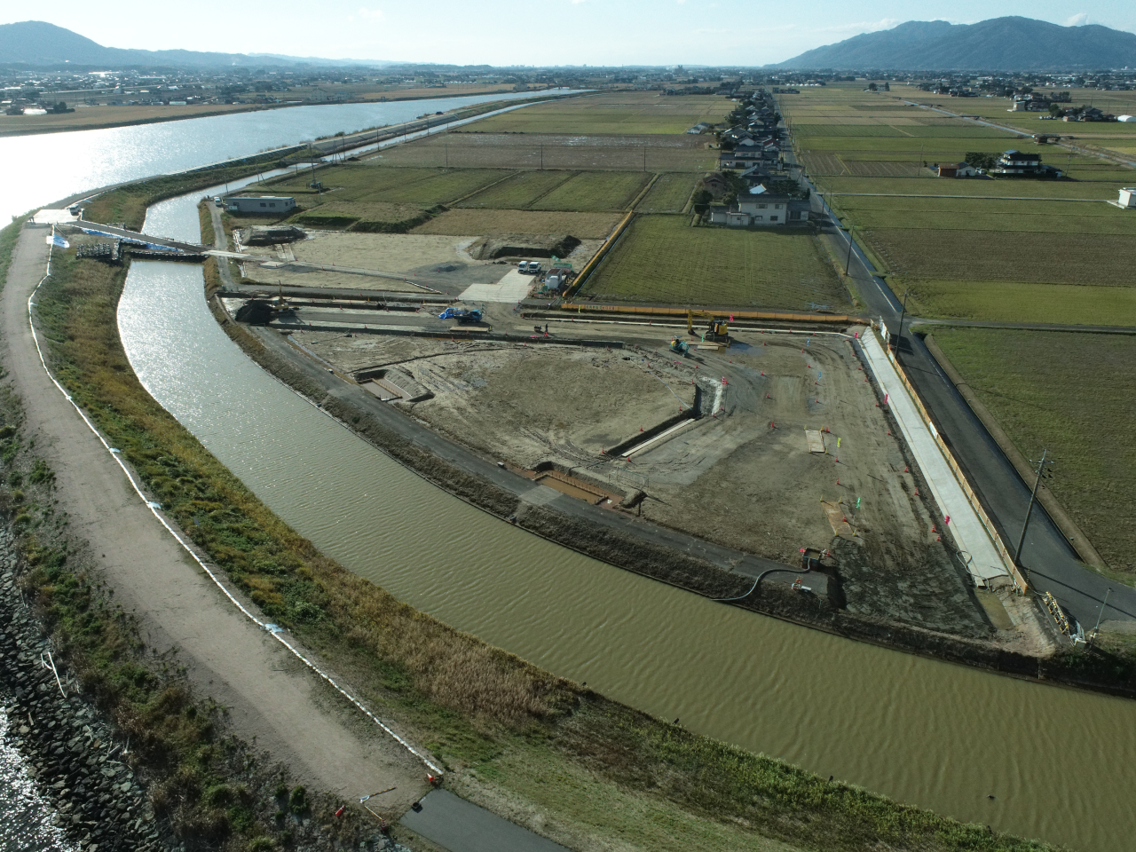 令和6年度 水利施設等保全高度化事業湖岸北地区 排水機場造成工事（その２）