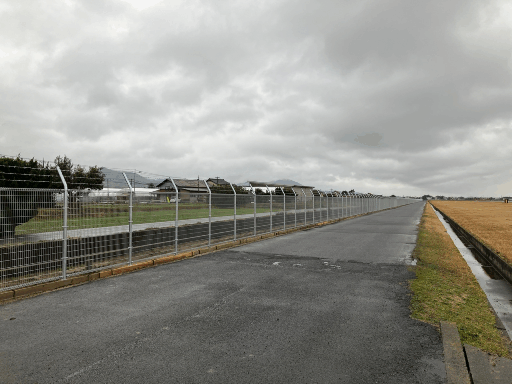 出雲空港 老朽化対策事業 場周柵改良工事（第３期）