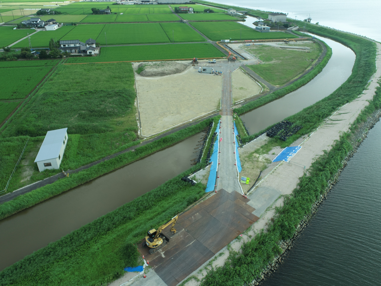 令和5年度 水利施設等保全高度化事業湖岸北地区 排水機場造成工事（その1）