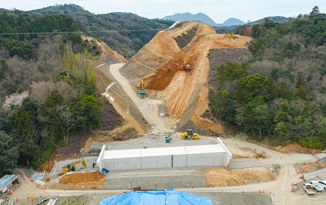 静間仁摩道路宅野地区改良第４工事