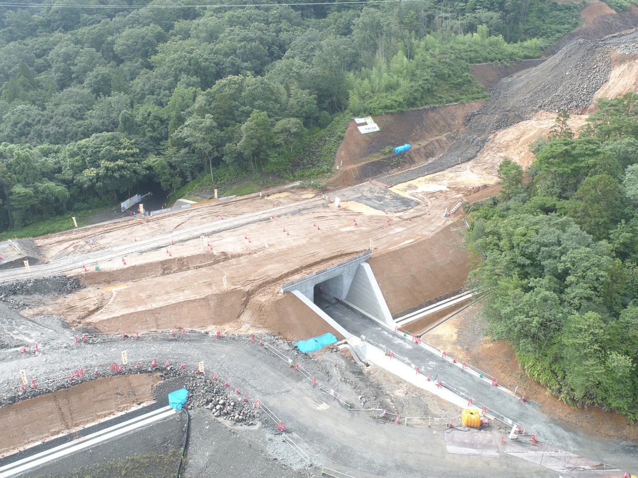 静間仁摩道路宅野地区改良第４工事