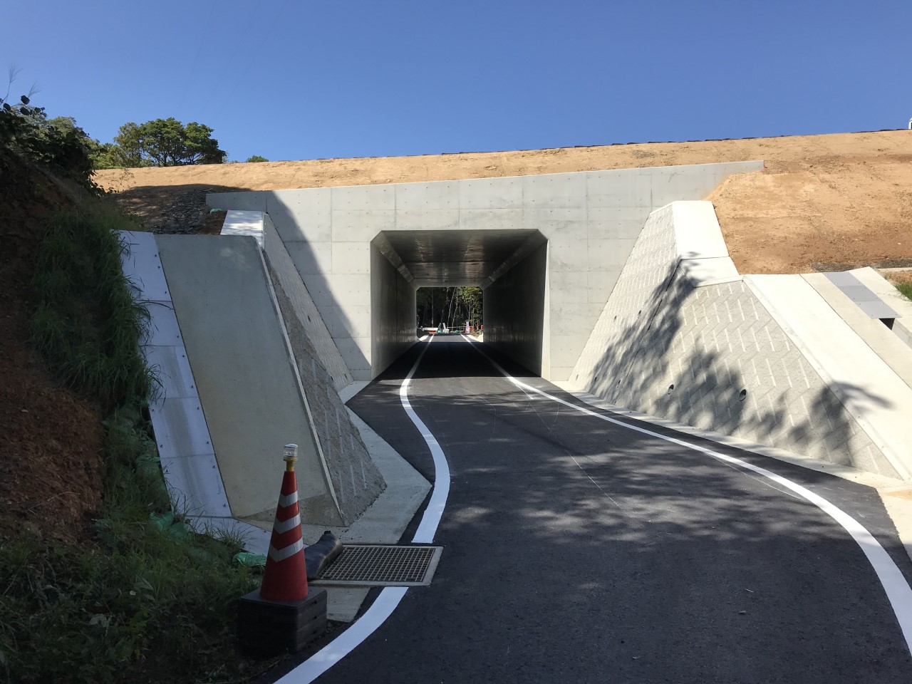 静間仁摩道路宅野地区改良第４工事