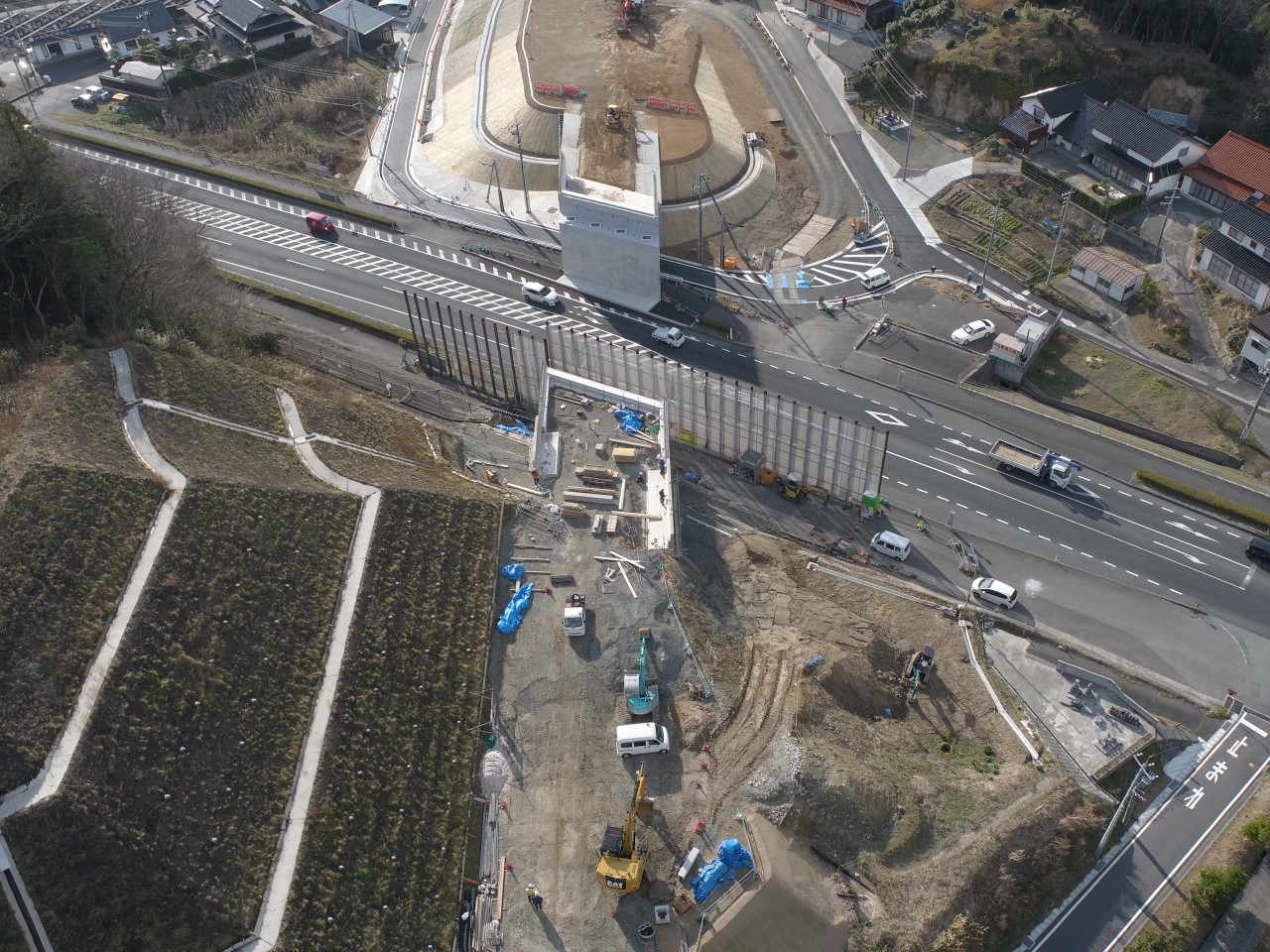 大田静間道路久手高架橋下部工事