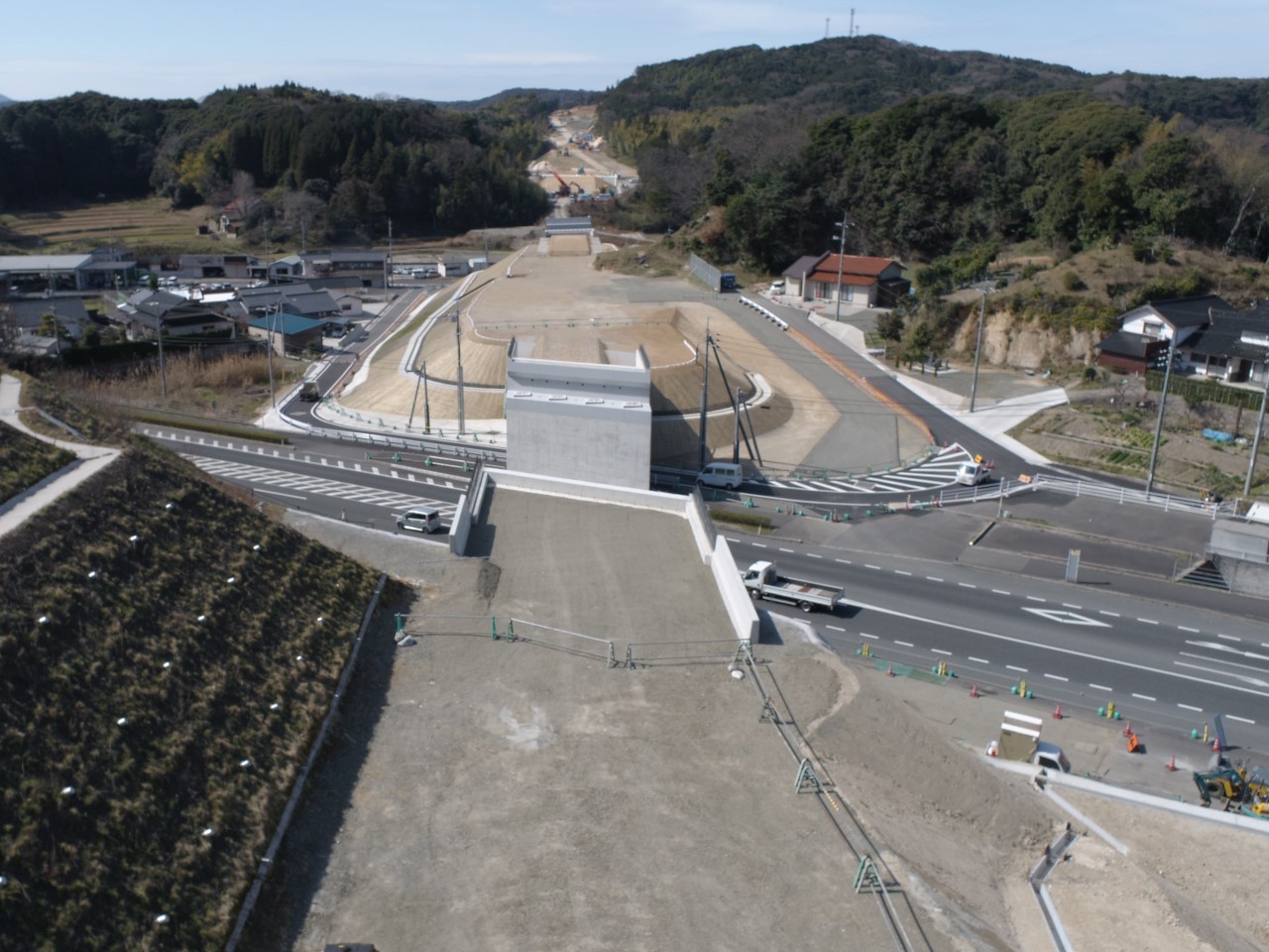 大田静間道路久手高架橋下部工事