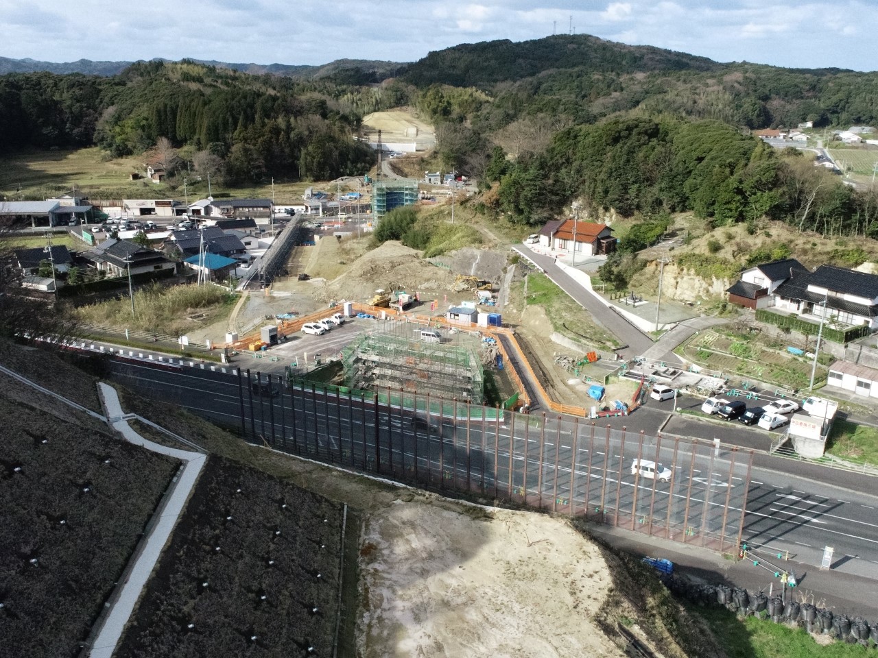 大田静間道路久手高架橋下部工事