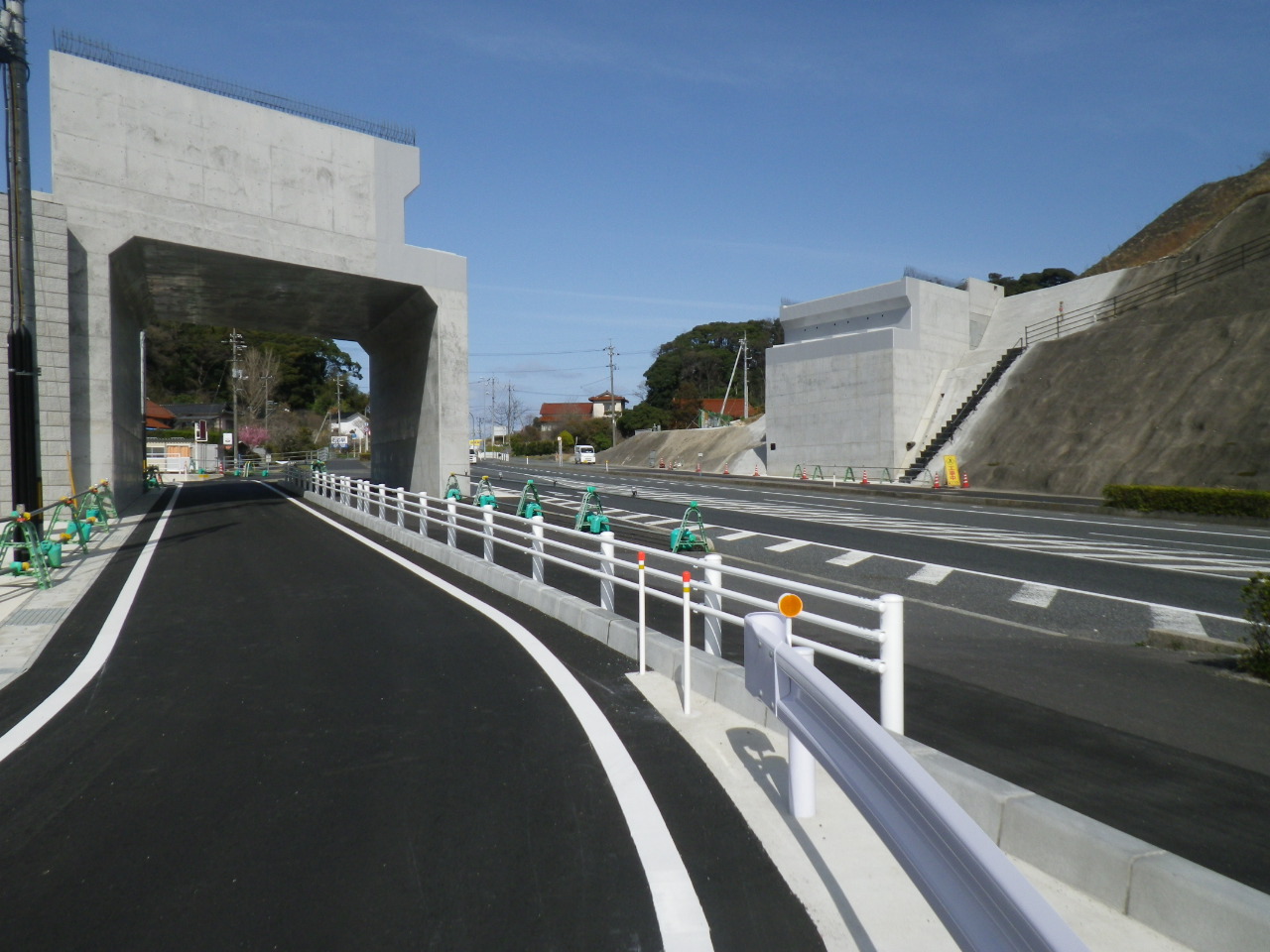 大田静間道路久手高架橋下部工事