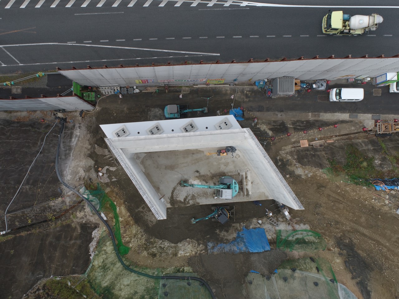 大田静間道路久手高架橋下部工事