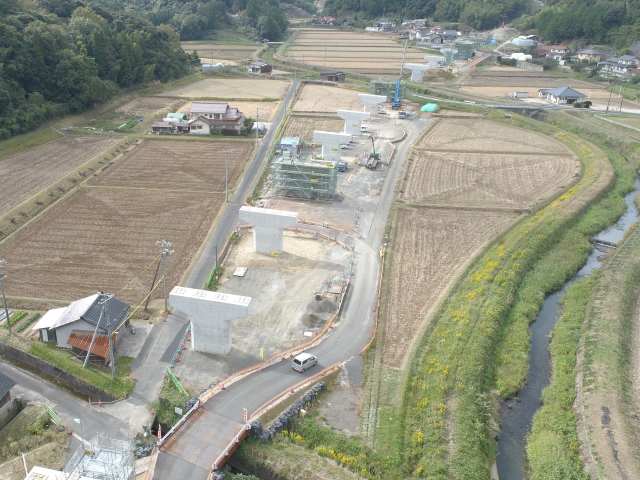 出雲湖陵道路常楽寺第２高架橋下部第４工事