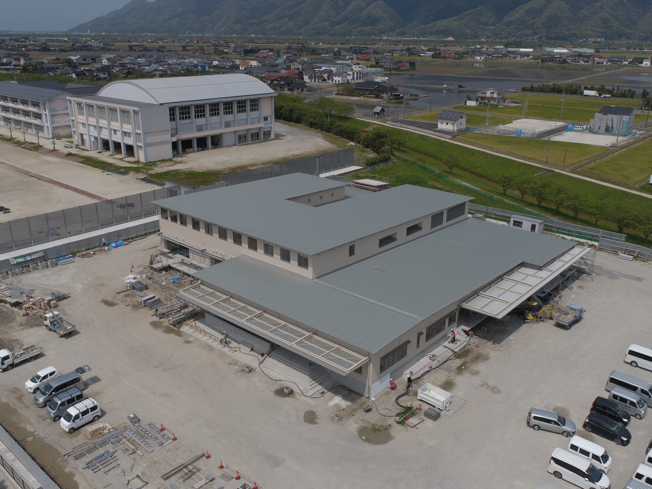 新斐川学校給食センター建築工事