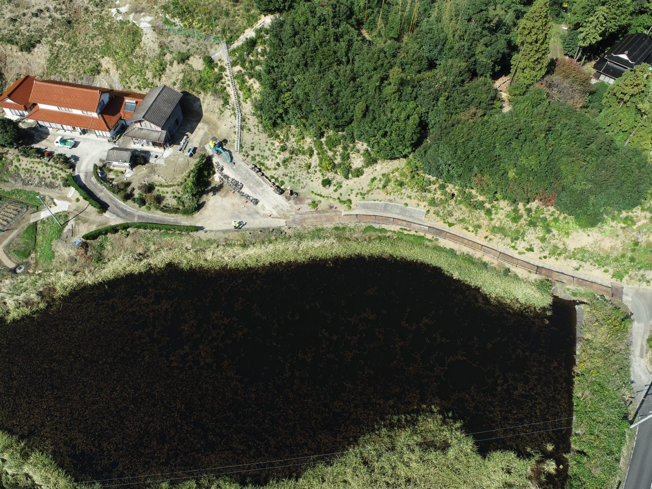 令和4年度県単緊急地すべり対策事業斐川地区斜面改良工事
