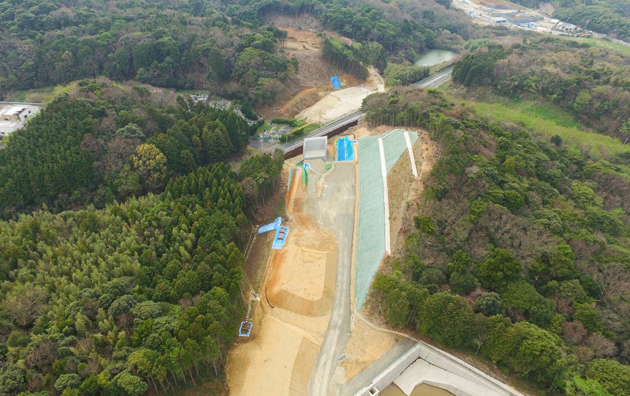大田静間道路長久高架橋下部外工事